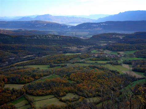 Bas Bugey Sentiers De Randonn E En Pleine Nature