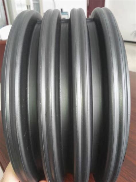 DN300 Steel Belt Reinforced Corrugated HDPE Pipe China Double Wall