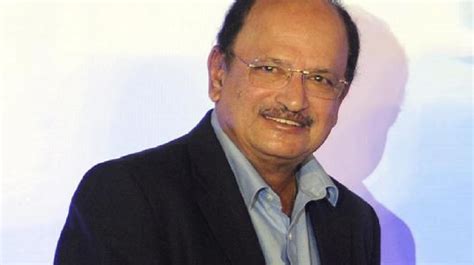 Ajit Wadekar Age, Height, Weight, Bio, Family & Wife - Stars Fact