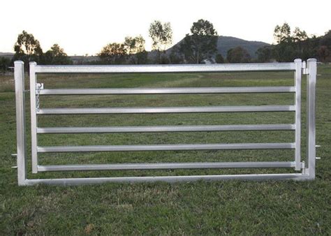 Portable Sheep Yard Panels 16x 48 Galvanized 40mm Square Pipe Material