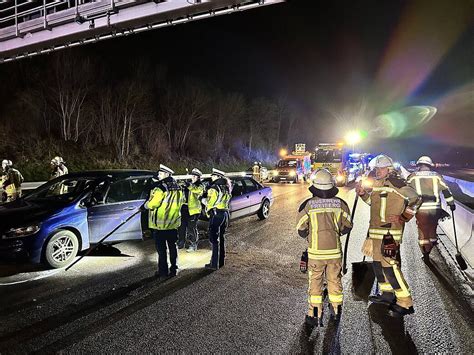 Elf Verletzte Schwerer Unfall Auf A81 Bei Ludwigsburg STIMME De