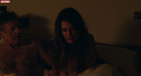 Naked Adriana Ugarte In Amoureux De Ma Femme