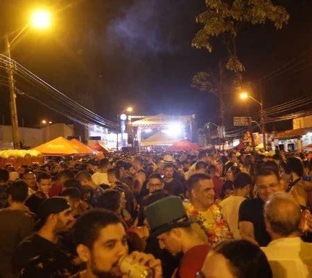 Bloquinhos De Rua Animaram Teresinenses No S Bado De Carnaval