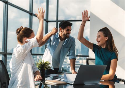 Bienestar Laboral Qué Es Y Cómo Aplicarlo En Tu Empresa Grupo Cetep