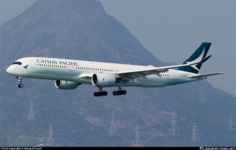 B LRE Cathay Pacific Airbus A350 941 Photo By Wong Chi Lam ID 825460