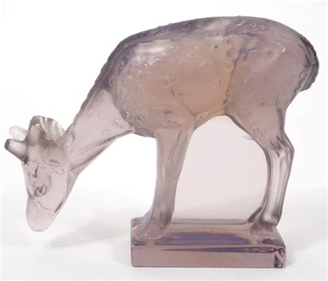 Lot Lalique Frosted Crystal Deer Paperweight