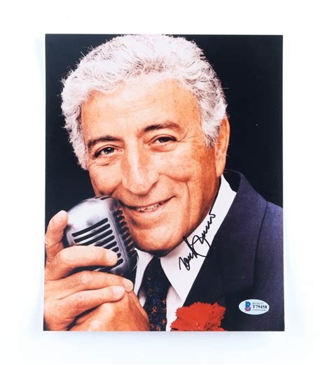 Tony Bennett Signed 8x10 Photo AutographCOA Pristine Auction