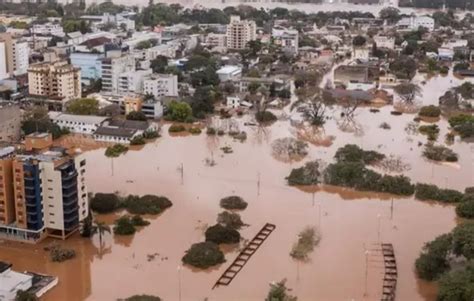 Lluvia Provoca Rotura De Una Represa En El Sur De Brasil Y Pone En