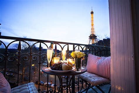 Paris Apartments Rentals with Eiffel Tower Views