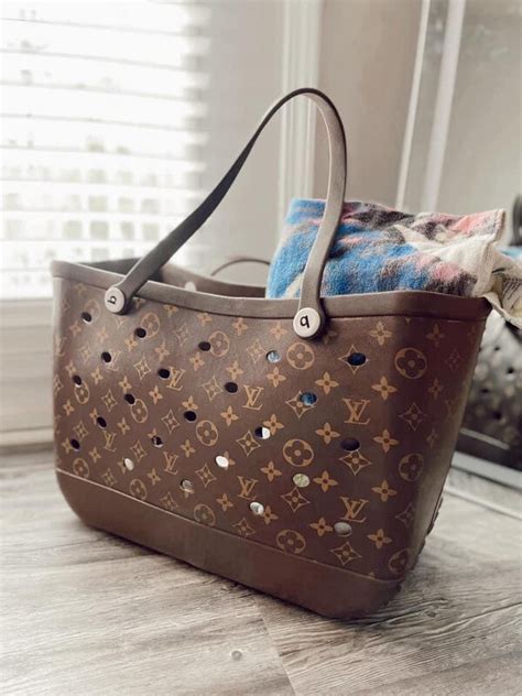 LV Bogg Bag