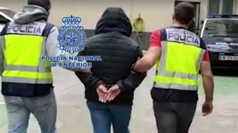 AgresiÓn A Menores Detenido Un Agresor Sexual De Menores Que Predicaba La Biblia Y Difundía