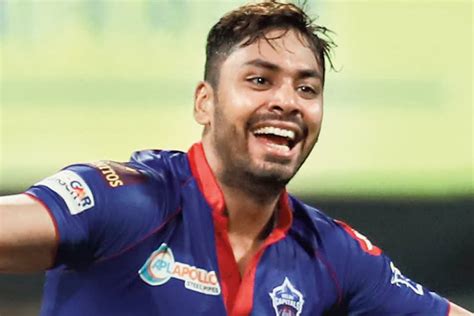 Fast Bowler Avesh Khan Goes To Lucknow Super Giants For Rs 10 Crore