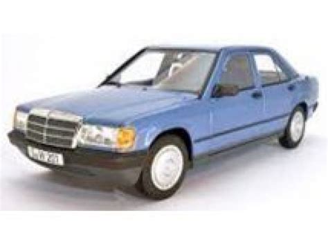 Modèle Réduit Mercedes Benz 190e 1984 Diamond Bleu 124 Burago