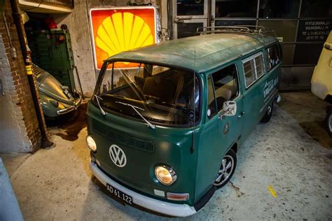 Volkswagen Type A Fra En Klassisk Folkevogns Bus Med Masser Af