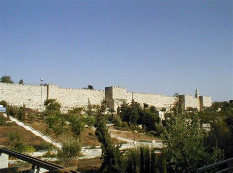 Old City Walls City Walls Surround The Old City Of Jerusal