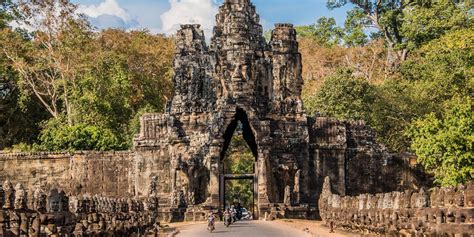 Angkor Thom A Must Visit Temple At Angkor Archaeology Park