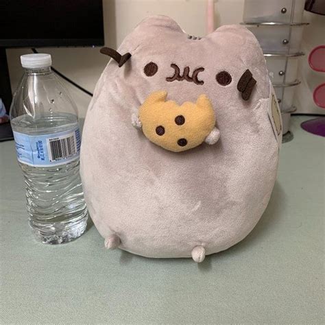 Pusheen Cat Plush Holding Cookie Pusheen Cat Plush Pusheen Merchandise