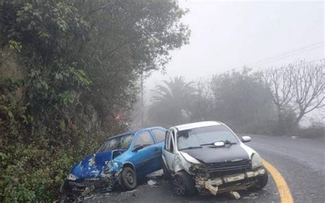 Chocaron Dos Autos De Frente El Sol De Tulancingo Noticias Locales