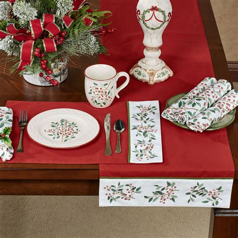 Simply Holly Holiday Table Linens