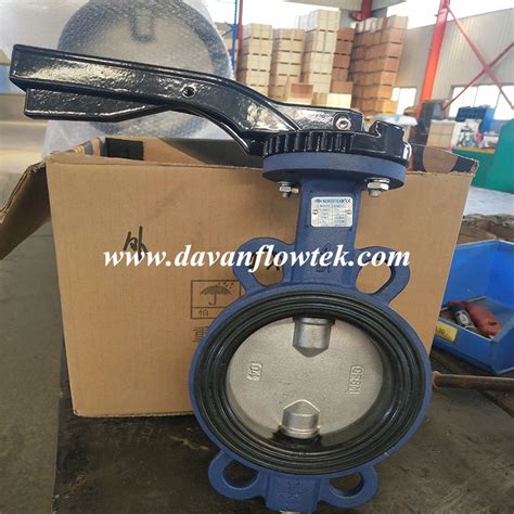 Aluminum Handle Ductile Cast Iron Ggg50 Wafer Lug Flanged Rubber Seal