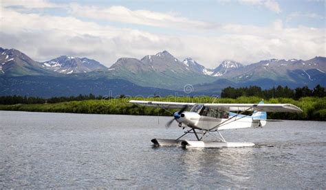 Single Prop Airplane Pontoon PLane Water Landing Alaska Last Stock ...