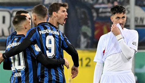 Last Minute Sieg In Paderborn VfB Stuttgart Erreicht Viertelfinale Im