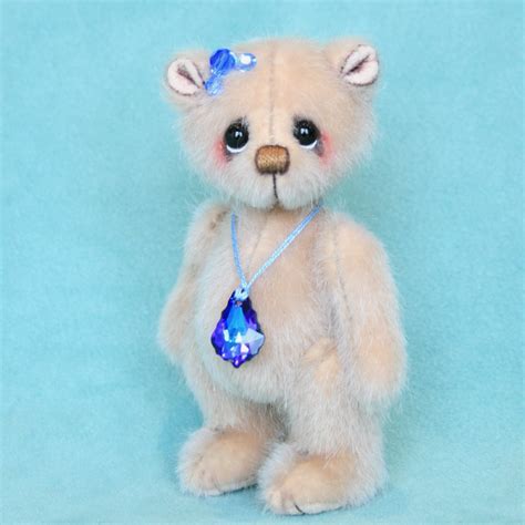 Miniature Artist Bear Aura Pipkins Bears