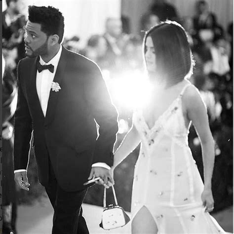 Ser Ssimo Selena Gomez E The Weeknd Est O Morando Juntos Portal