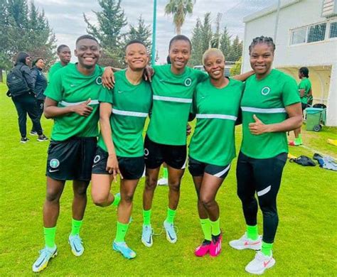 Qualif Jo F Nigeria Echegini Jennifer Et Ucheibe Christy Ont