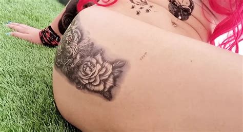 Outdoors On The Patio Masturbation Of Wet Pussy With Massive Dildo XHamster