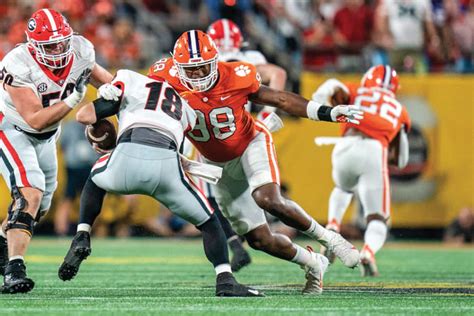 Myles Murphy Moving Forward With NFL Draft Visits - Sports Illustrated Clemson Tigers News ...