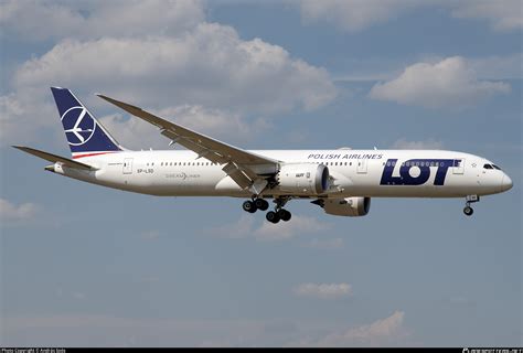 SP LSD LOT Polish Airlines Boeing 787 9 Dreamliner Photo by András