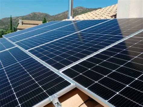 Installació fotovoltaica per autoconsum a Pau Alt Empordà Girona