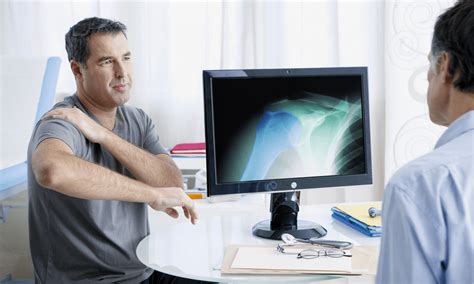 Shoulder Doctor Guide What You Should Know Elite Sports Medicine Orthopedics Orthopedics