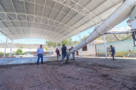 Supervisa Homero Mart Nez Obras En Comunidad De Monterrey Gobierno