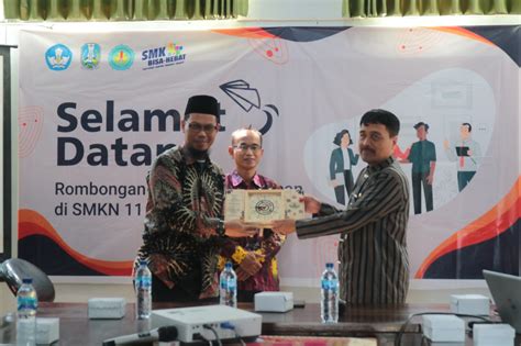 Kunjungan Benchmarking Smkn Balikpapan Smk Negeri Malang Pusat