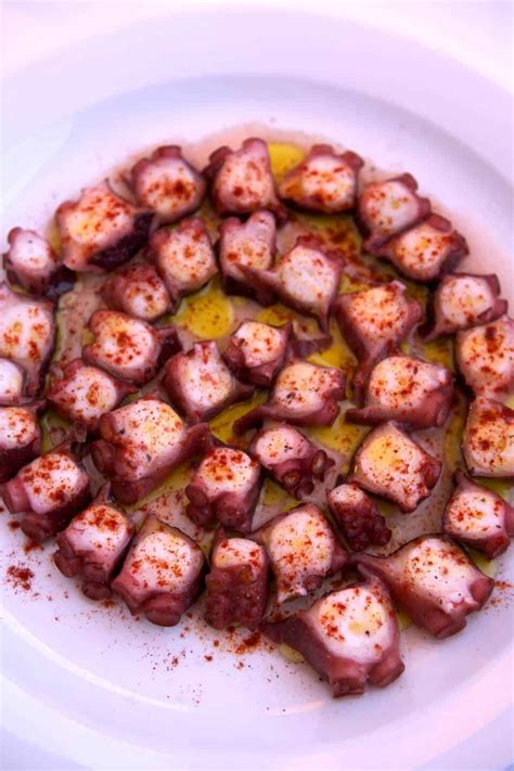 Pulpo a'la Gallega - Chefs Pencil