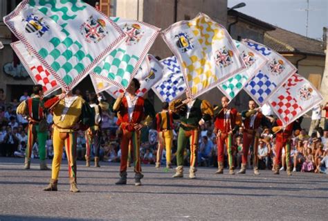 The Italian Village Of Isola Dovarese Cremona In Lombardy Italy E