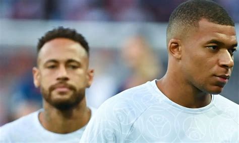 NEYMAR ET MBAPPÉ FORFAIT POUR PSG BAYERN Pause Foot