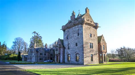 Dan Peñas Guthrie Castle Embodies A Blend Of Scottish Lore And Modern