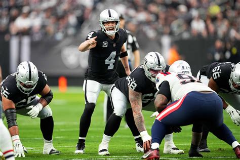 Derek Carr Leaves The Raiders Holding Several Major Records