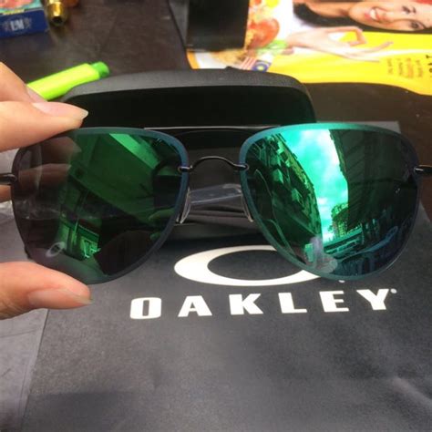 Oakley Tailpin Men S Fashion Watches Accessories Sunglasses