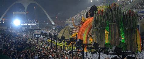 Senado reconhece escolas de samba como manifestação cultural