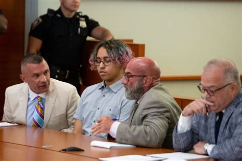 Teen Convicted In Fatal Stabbing Of Bronx Classmate Wsj