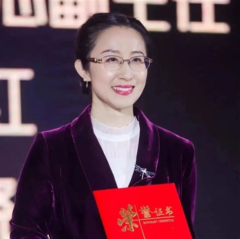 女性领导力 长江商学院张晓萌教授荣获“年度科教人物”疫情张晓萌女性新浪新闻