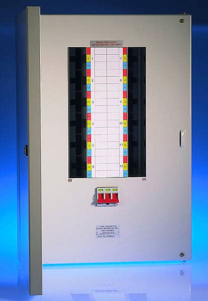 8 Way 125 Amp Tpandn Distribution Board Wylex Nhtn08l