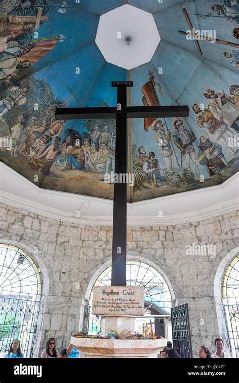 Magellan's Cross, Cebu City, Cebu, Philippines Stock Photo - Alamy