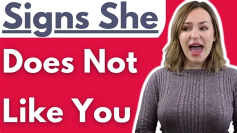 Girls Have These Obvious Tells When They Don’t Like You 11 Signs A Girl Doesn T Like You Move