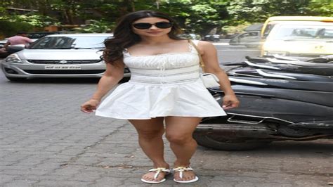 Sophie Choudry these hot and bold photos will make your day see here सफ चधर क इन तसवर