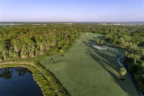 Valencia Golf and Country Club, Naples, Florida - Golf course information and reviews.